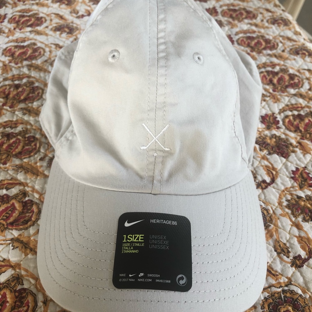 Nike Golf Hat Heritage86